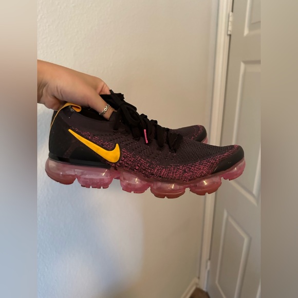 vapormax poshmark